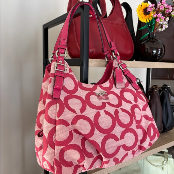 Y2K Coach Madison Op Art Shoulder Bag ? COACH Madison Op Art 